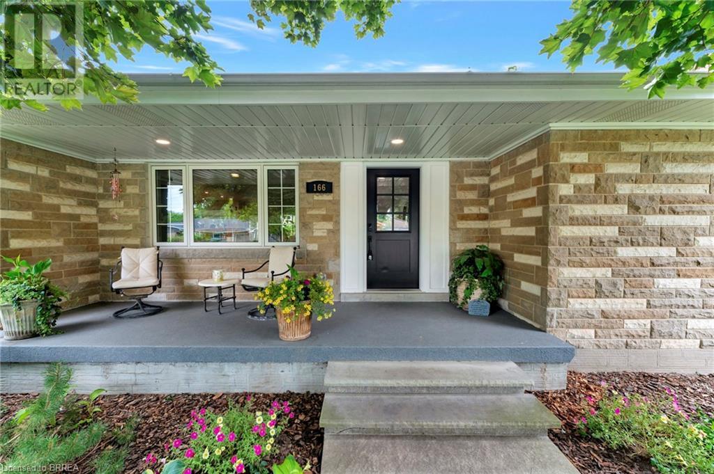 166 St George Street, Brantford, Ontario  N3R 1V8 - Photo 10 - 40608021