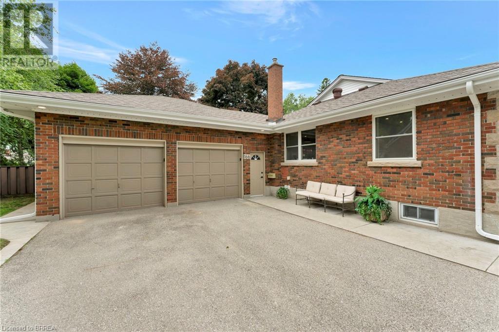 166 St George Street, Brantford, Ontario  N3R 1V8 - Photo 3 - 40608021