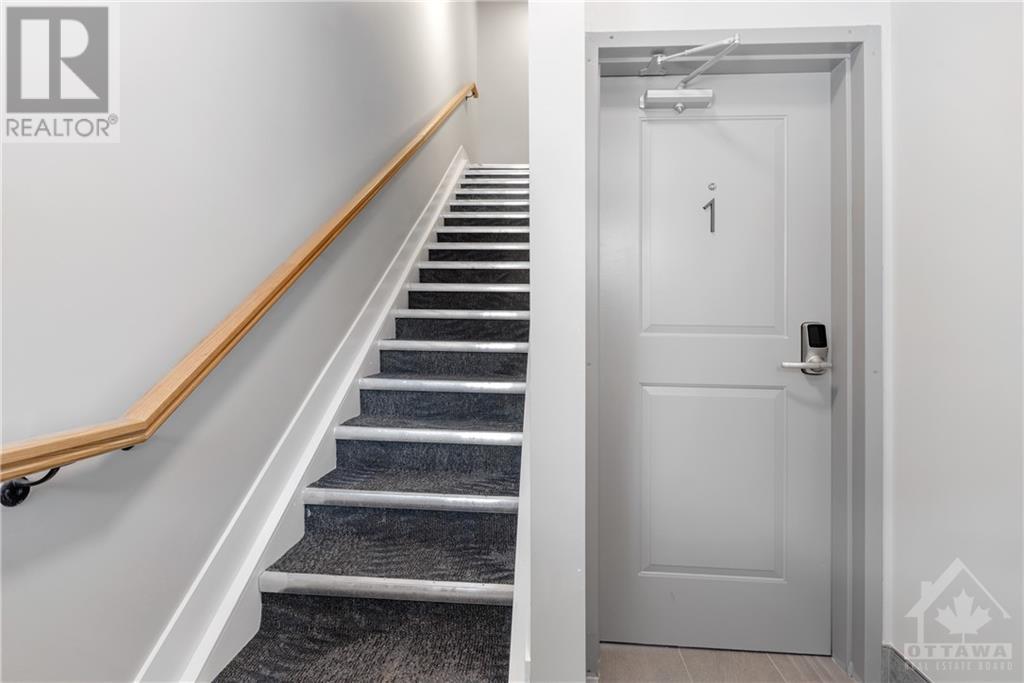 388 Chapel Street, Ottawa, Ontario  K1N 7Z6 - Photo 2 - 1400154