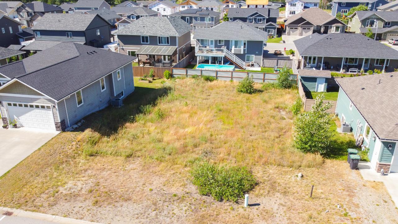 1521 Grandview Drive, Castlegar, British Columbia  V1N 4X7 - Photo 15 - 2478098