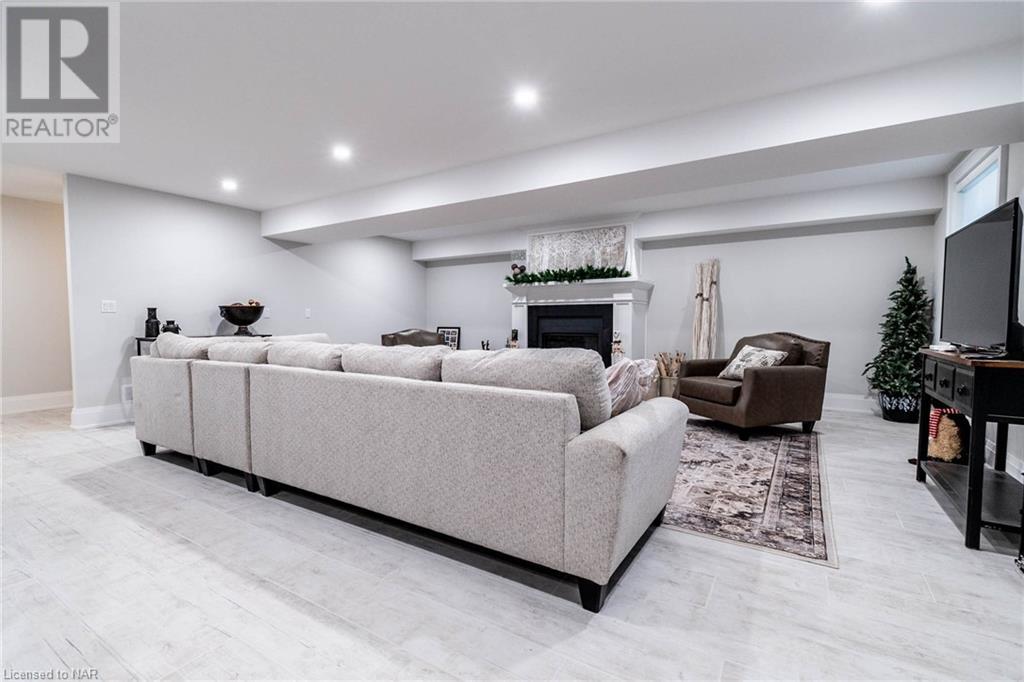 1156 Line Avenue, Fonthill, Ontario  L3C 3C4 - Photo 35 - 40613587