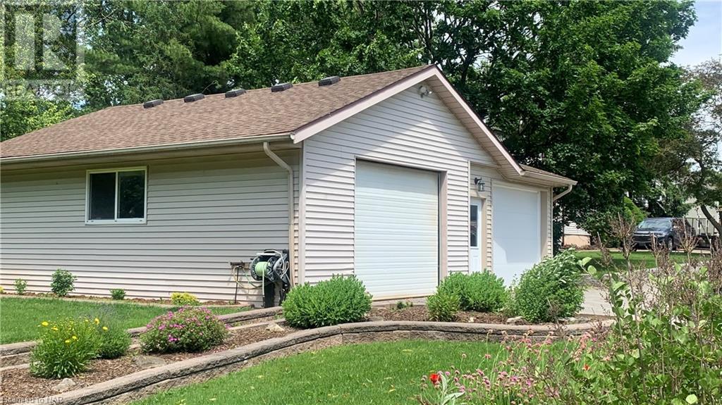 1084 Quaker Road, Fonthill, Ontario  L0S 1E4 - Photo 17 - 40611867