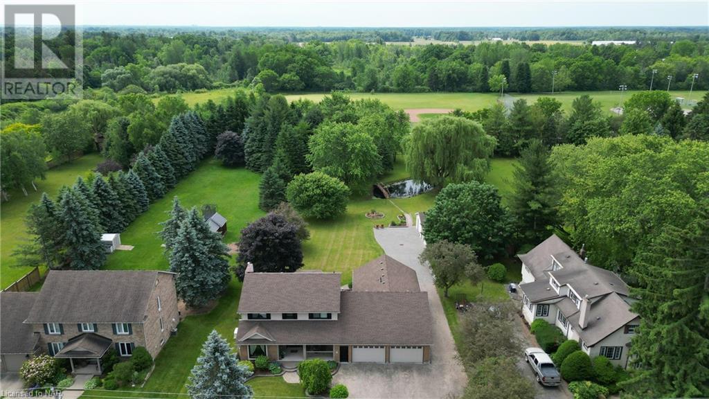 1084 Quaker Road, Fonthill, Ontario  L0S 1E4 - Photo 3 - 40611867