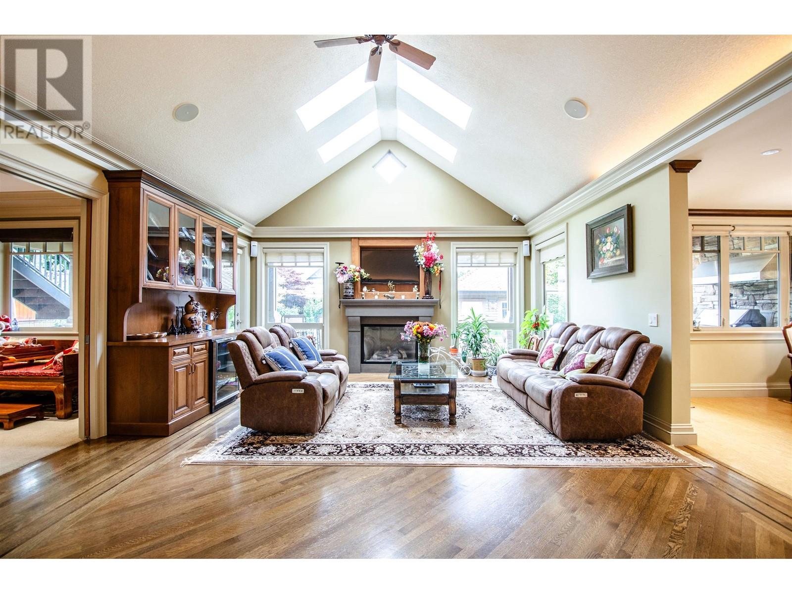 5085 1 Avenue, Delta, British Columbia  V4M 1B4 - Photo 6 - R2898380