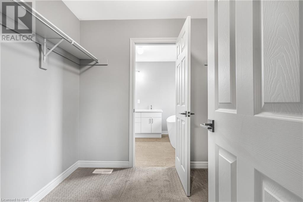 191 Hodgkins Avenue Avenue, Thorold, Ontario  L2V 0M6 - Photo 38 - 40604377