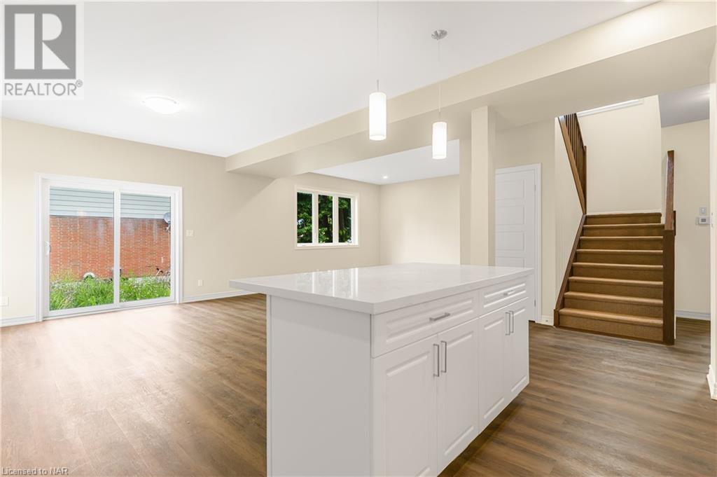 201 Hodgkins Avenue Avenue, Thorold, Ontario  L2V 0M6 - Photo 13 - 40604367