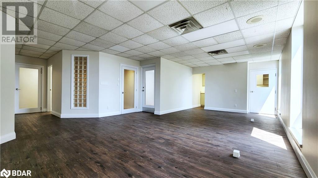 89 Collier Street, Barrie, Ontario  L4M 1H2 - Photo 11 - 40612685