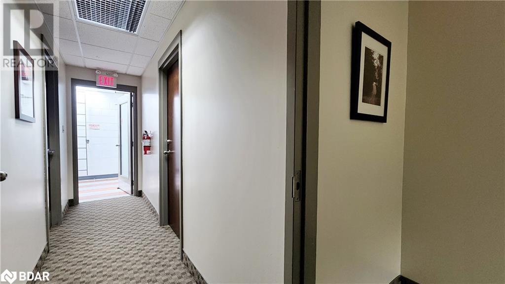 89 Collier Street, Barrie, Ontario  L4M 1H2 - Photo 15 - 40612685