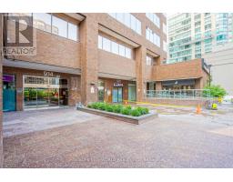 700 - 920 YONGE STREET, Toronto, Ontario