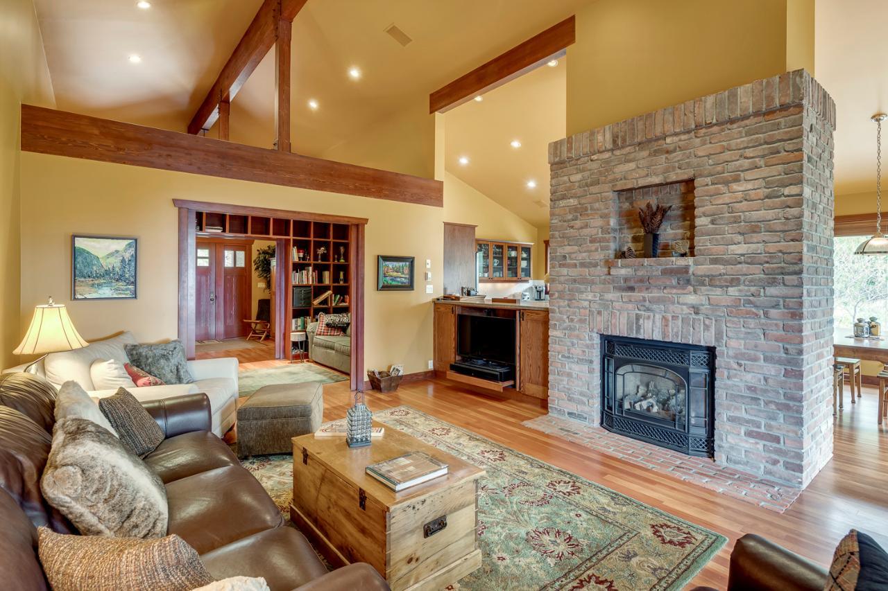 5383 Geary Creek Road, Fairmont Hot Springs, British Columbia  V0B 1L1 - Photo 21 - 2478107