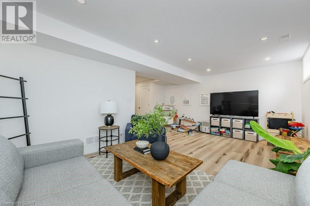 43 Wideman Boulevard, Guelph, Ontario  N1E 0H9 - Photo 30 - 40613863