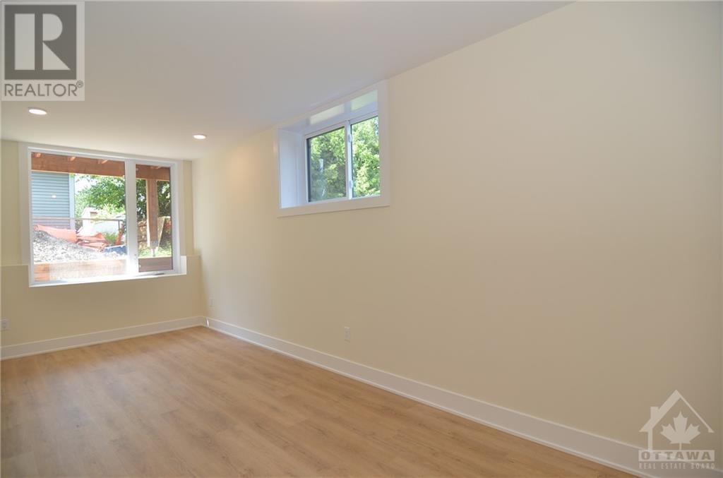 183 Columbus Avenue, Ottawa, Ontario  K1K 1P7 - Photo 22 - 1400133