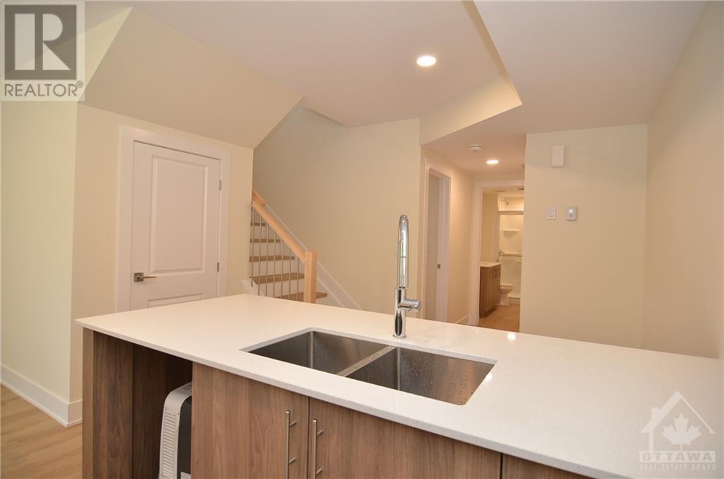 183 Columbus Avenue, Ottawa, Ontario  K1K 1P7 - Photo 25 - 1400133