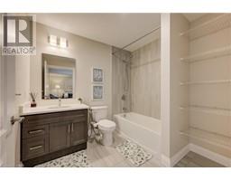 5 WAKE ROBIN DRIVE Unit# 113