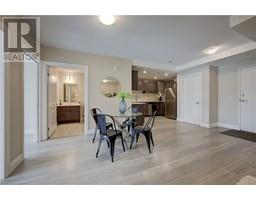 5 WAKE ROBIN DRIVE Unit# 113