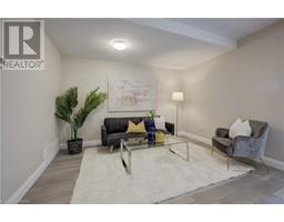 5 WAKE ROBIN DRIVE Unit# 113