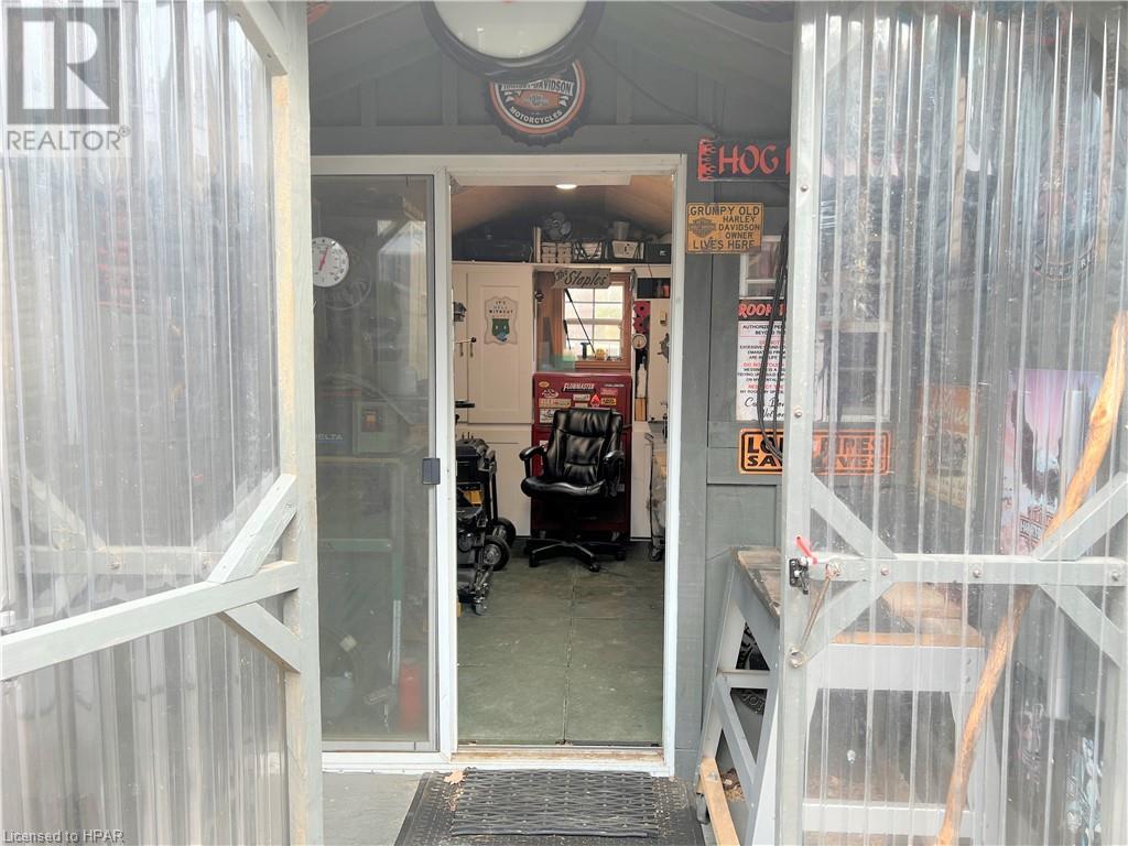 77794 Orchard Line E4 Cedar Street, Central Huron, Ontario N0M 1G0