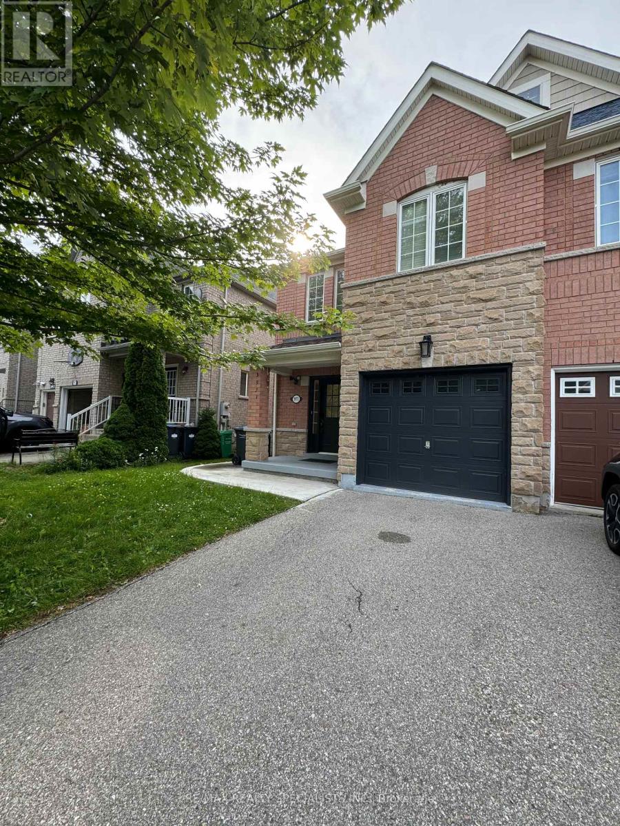 3971 Stardust Drive, Mississauga, Ontario  L5M 8A6 - Photo 1 - W8490330