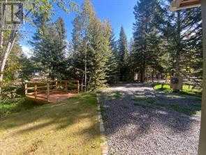 20 & 21, 200 4 Avenue Sw, Sundre, Alberta  T0M 1X0 - Photo 3 - A2116197