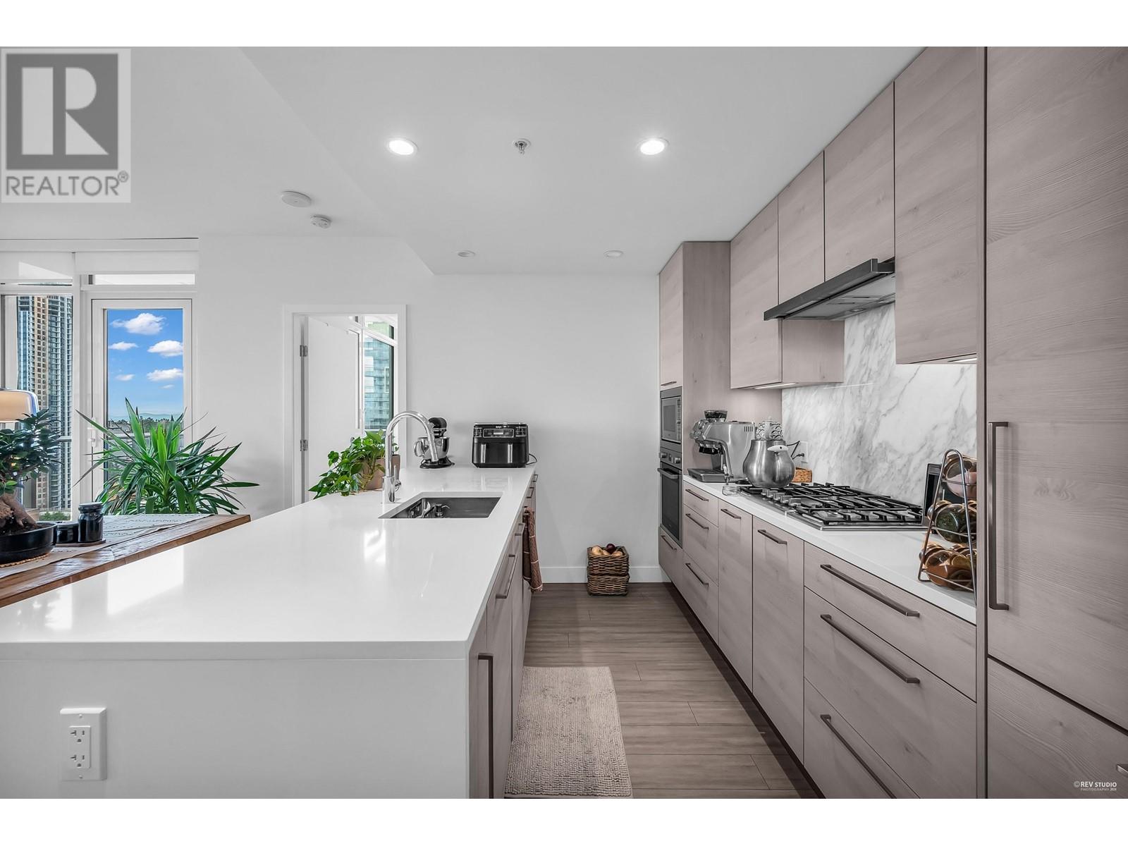 Property at 1708 4458 BERESFORD STREET image 1