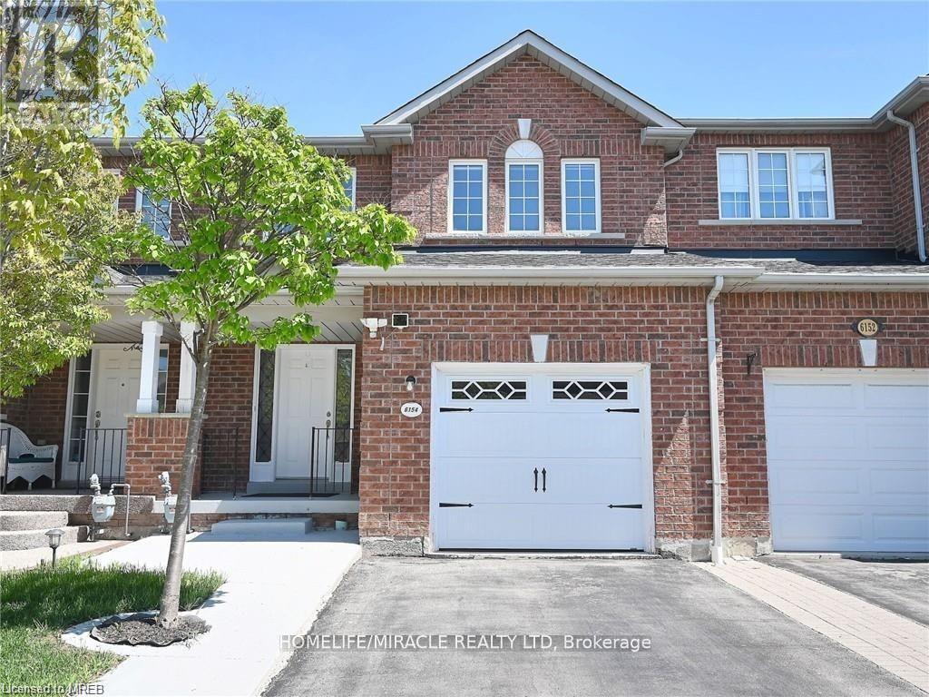 6154 Rowers Crescent, Mississauga, Ontario  L5V 3A1 - Photo 1 - 40614657