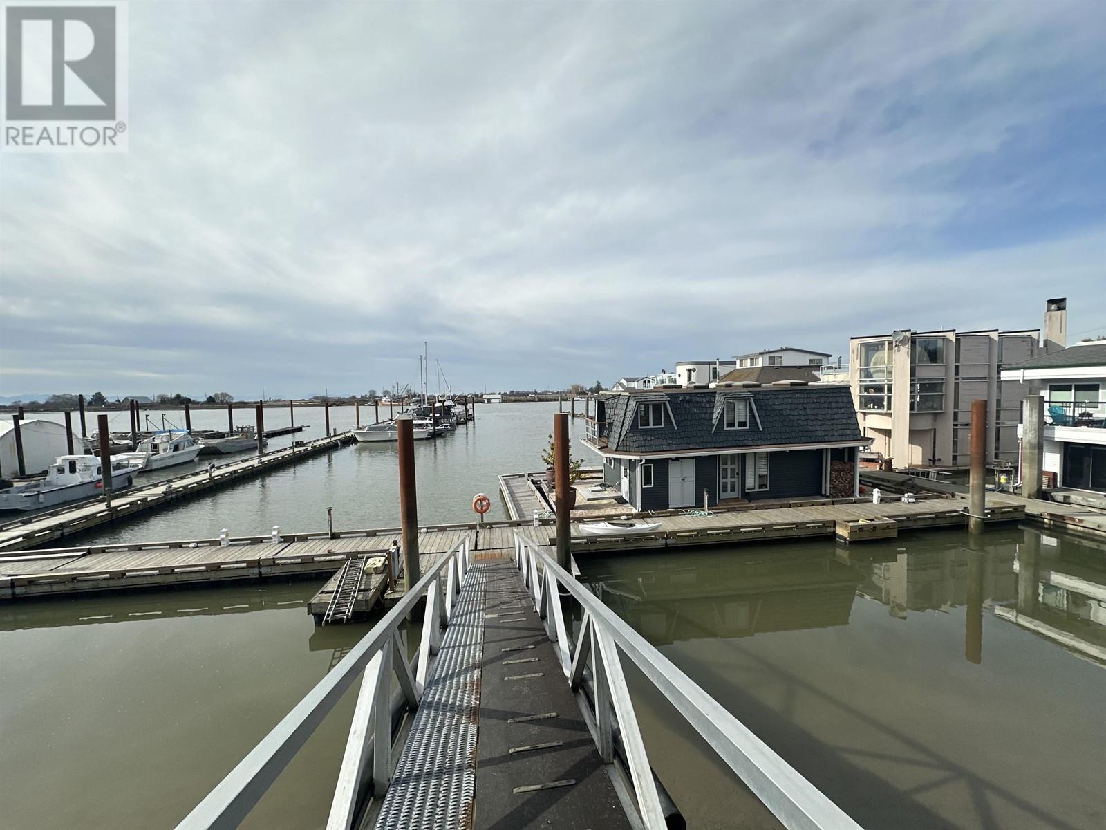 3443 W RIVER ROAD, delta, British Columbia V4K3N2
