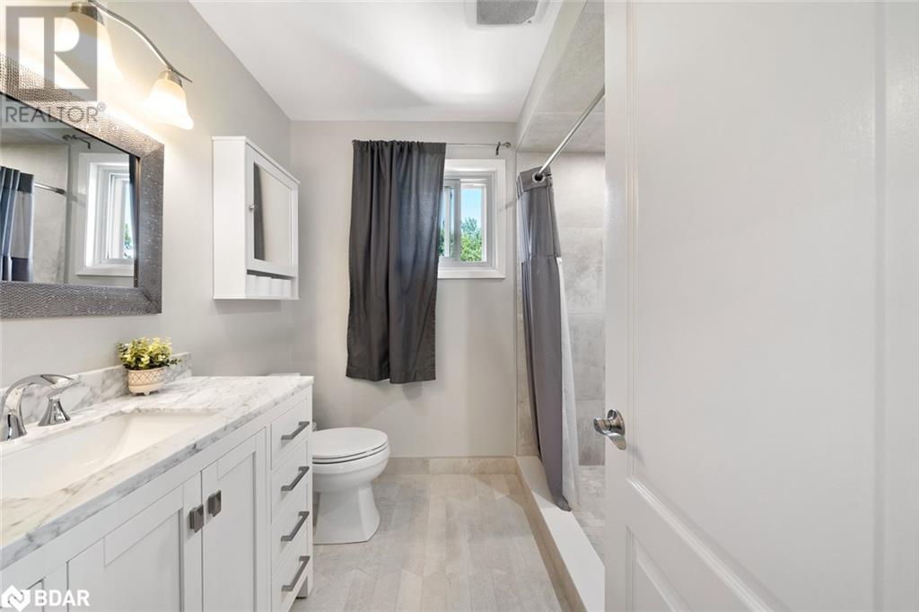 912 Sloan Circle Drive, Innisfil, Ontario  L0L 1K0 - Photo 13 - 40614466