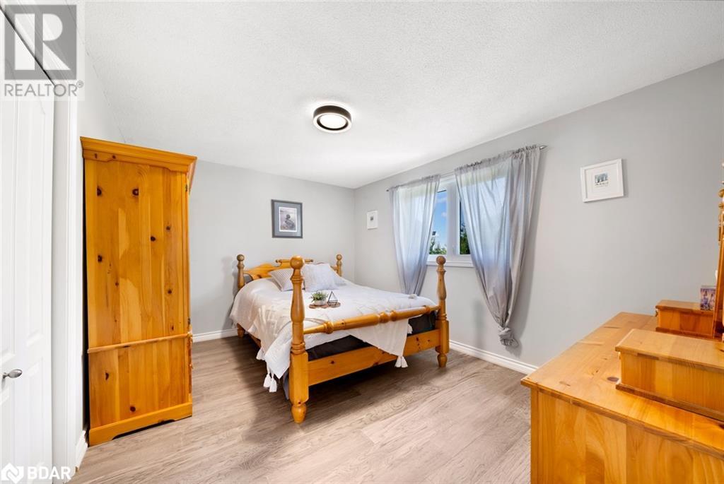 912 Sloan Circle Drive, Innisfil, Ontario  L0L 1K0 - Photo 15 - 40614466