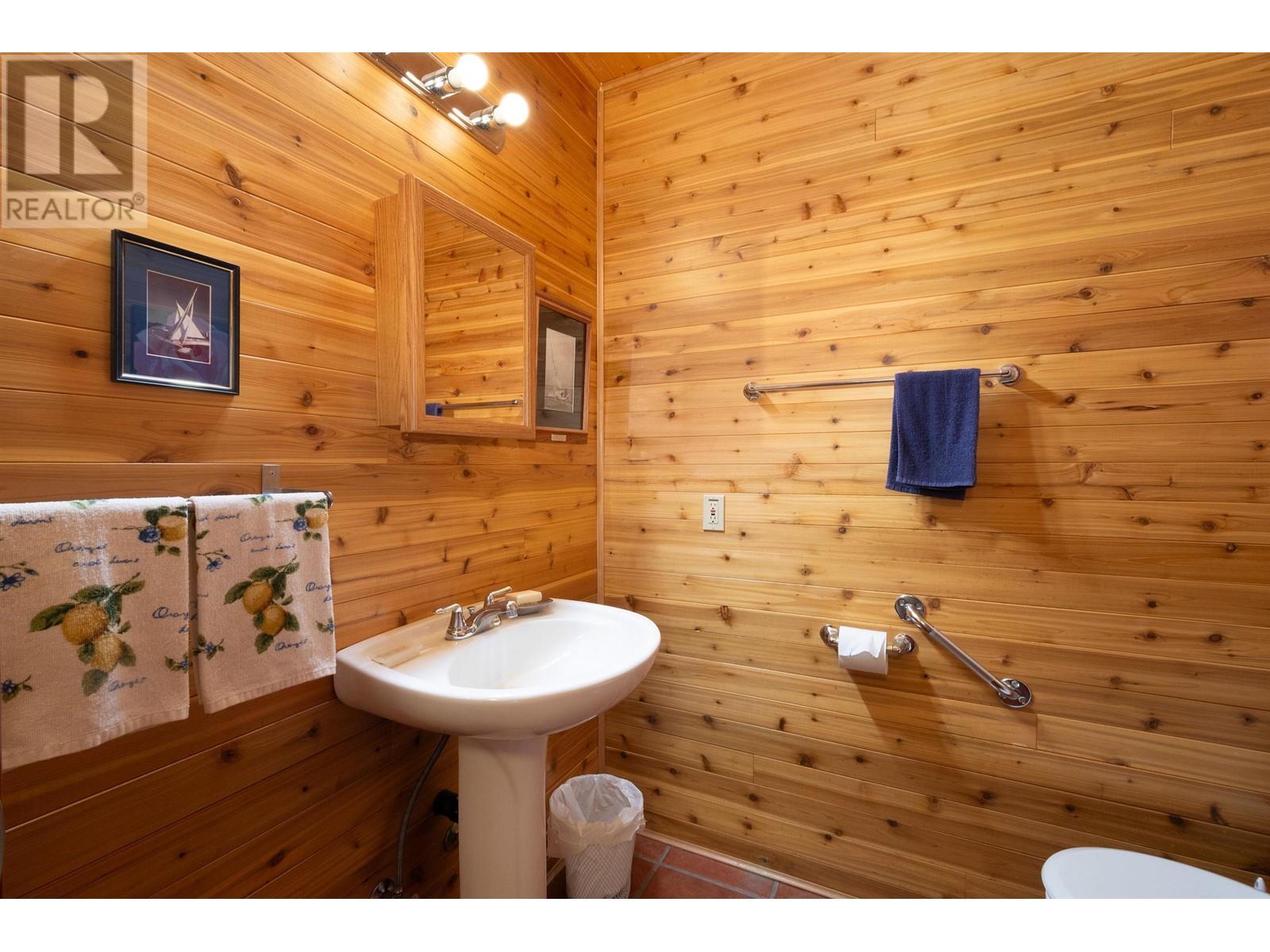 345 David Road, Bowen Island, British Columbia  V0N 1G1 - Photo 13 - R2901172