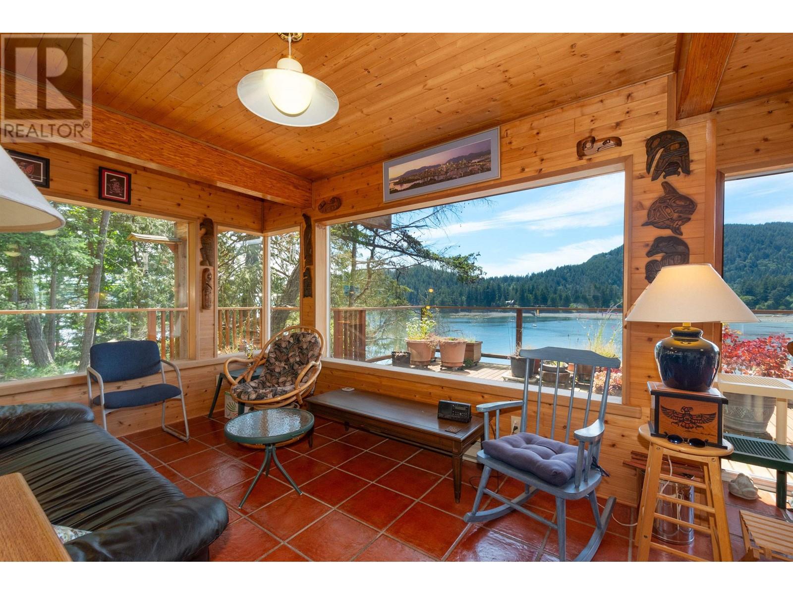 345 David Road, Bowen Island, British Columbia  V0N 1G1 - Photo 8 - R2901172