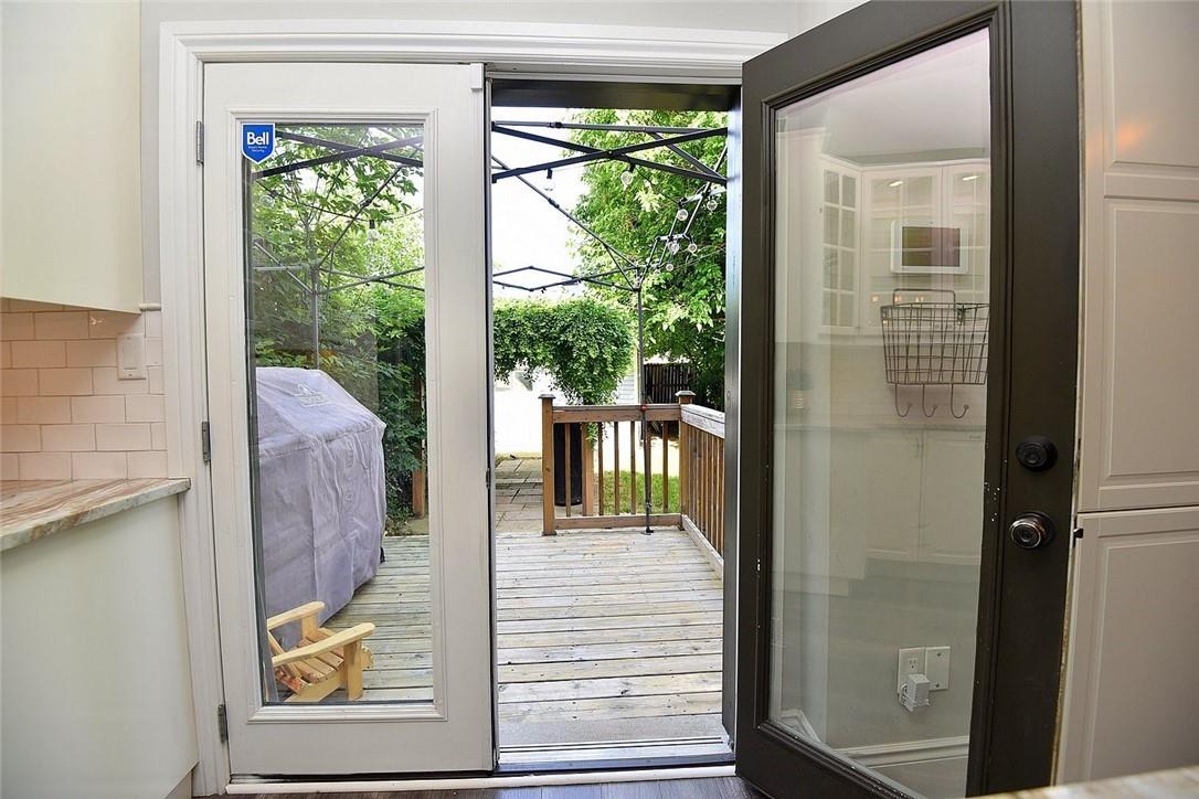 Image of property at 215 Rosslyn Avenue N