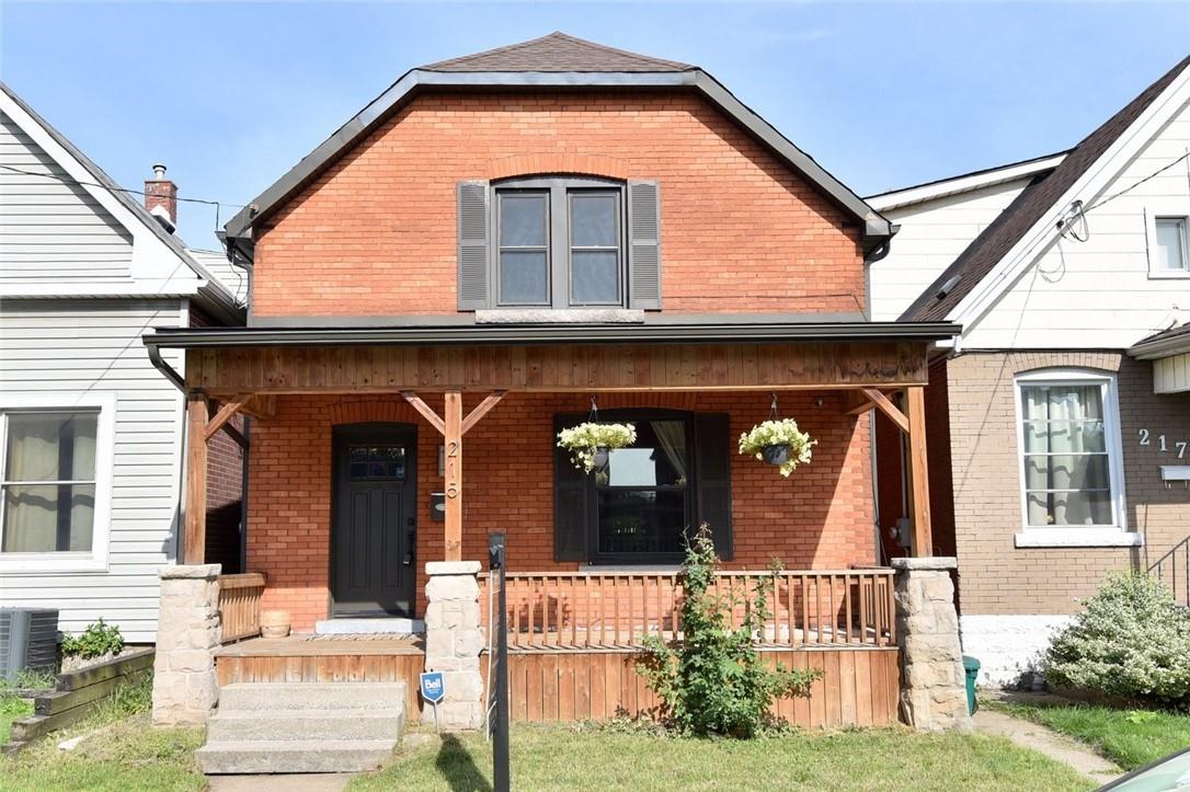 Image of property at 215 Rosslyn Avenue N