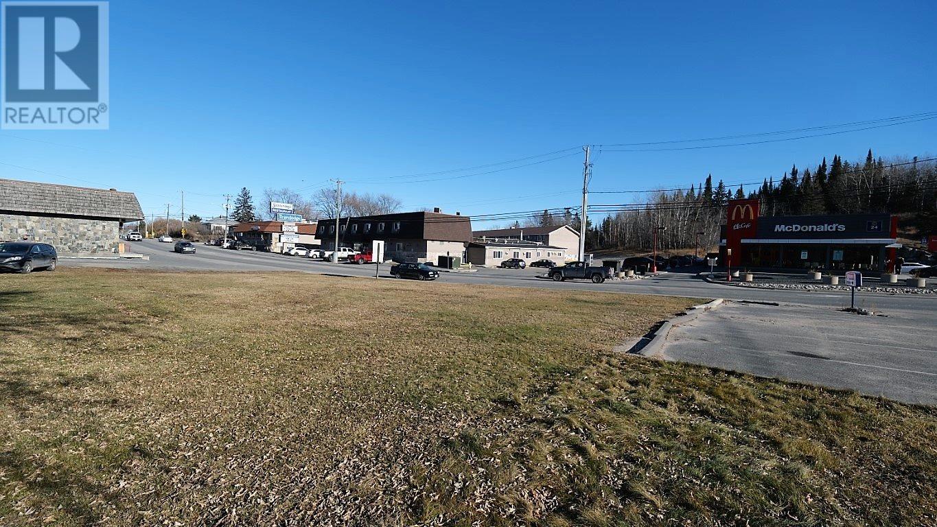 923 Highway 17 East, Kenora, Ontario  P9N 1L9 - Photo 9 - TB242025