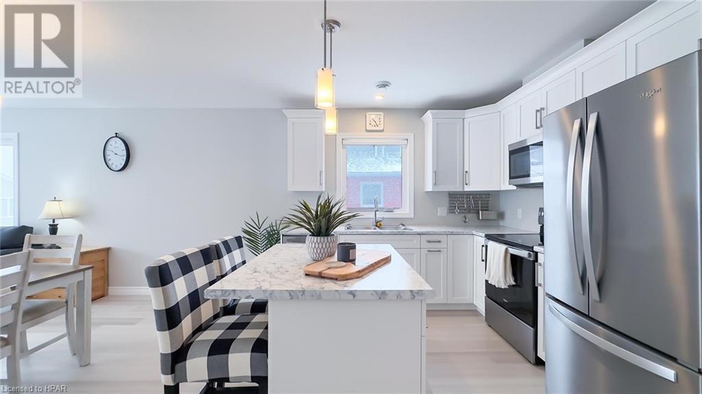 188 Lake Breeze Drive, Ashfield-Colborne-Wawanosh, Ontario  N7A 0C6 - Photo 11 - 40614659