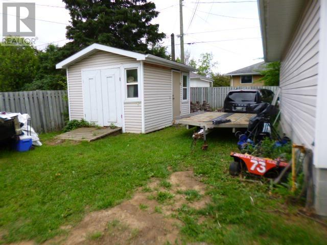 95 Junot Ave N, Thunder Bay, Ontario  P7A 6H1 - Photo 4 - TB242030