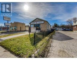 335 LANCASTER Street W