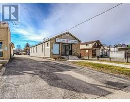 335 LANCASTER Street W