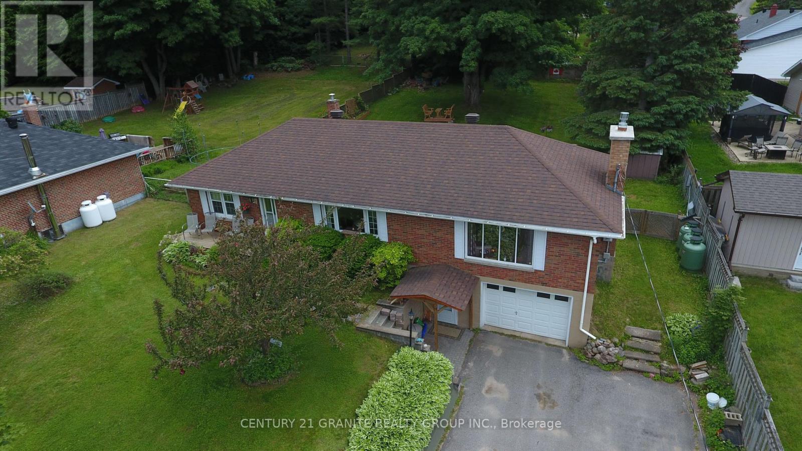 78 MAPLE STREET Bancroft