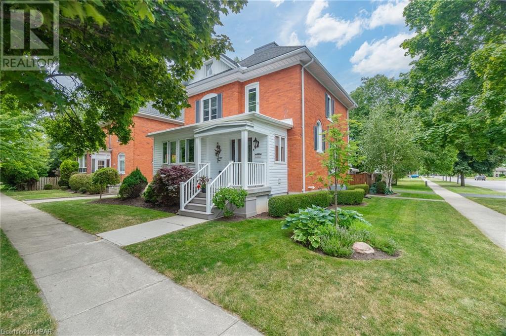 146 East Street, Goderich, Ontario N7A 1N7 (27119783) Coldwell Banker