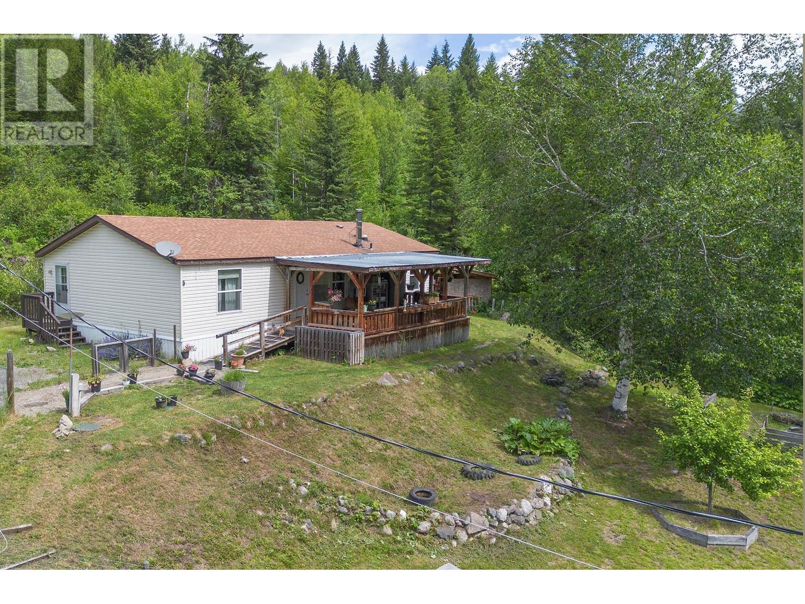2965 Buffalo Springs Road, Barriere, British Columbia  V0E 1E0 - Photo 2 - 179606