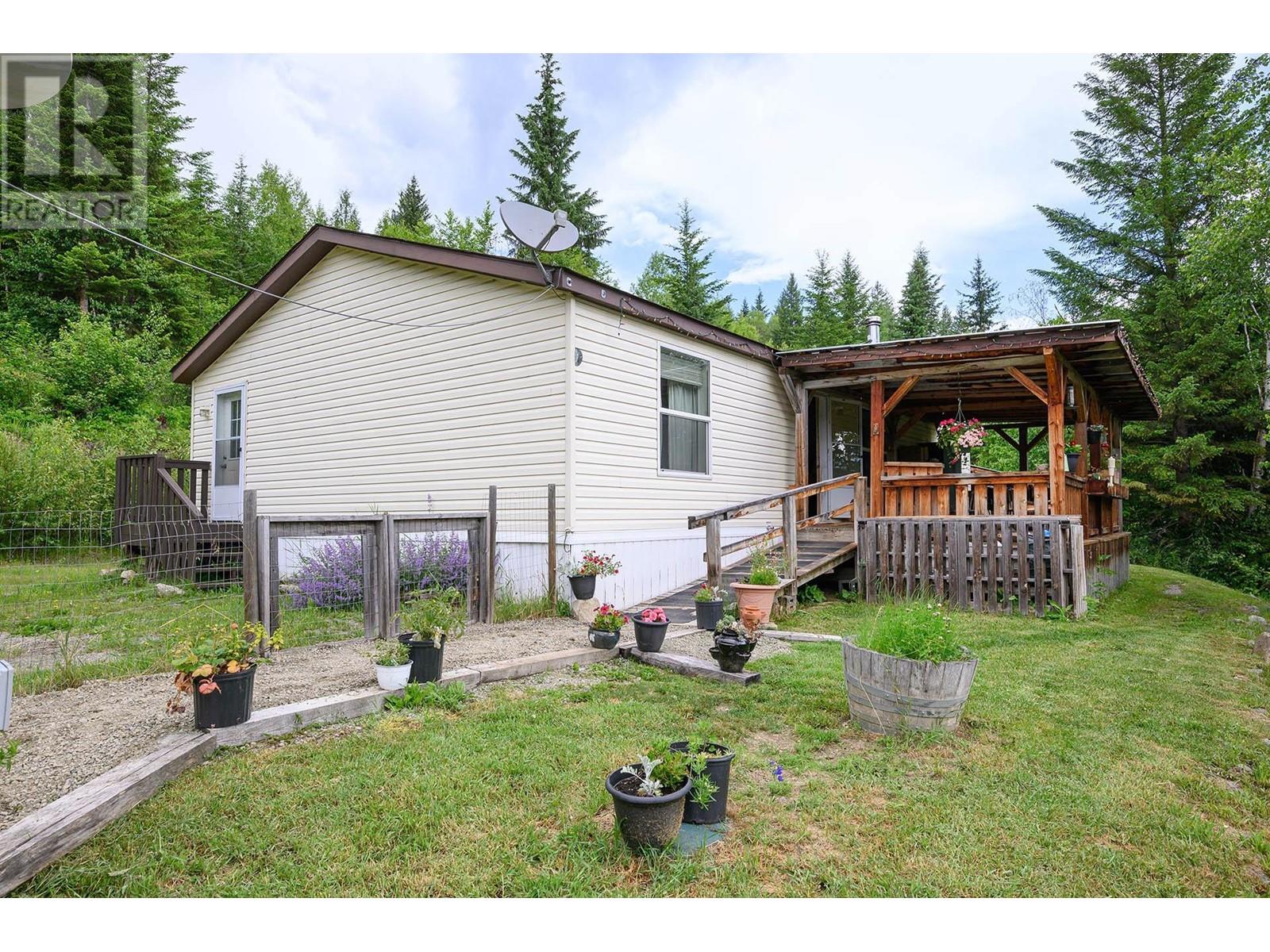 2965 Buffalo Springs Road, Barriere, British Columbia  V0E 1E0 - Photo 34 - 179606