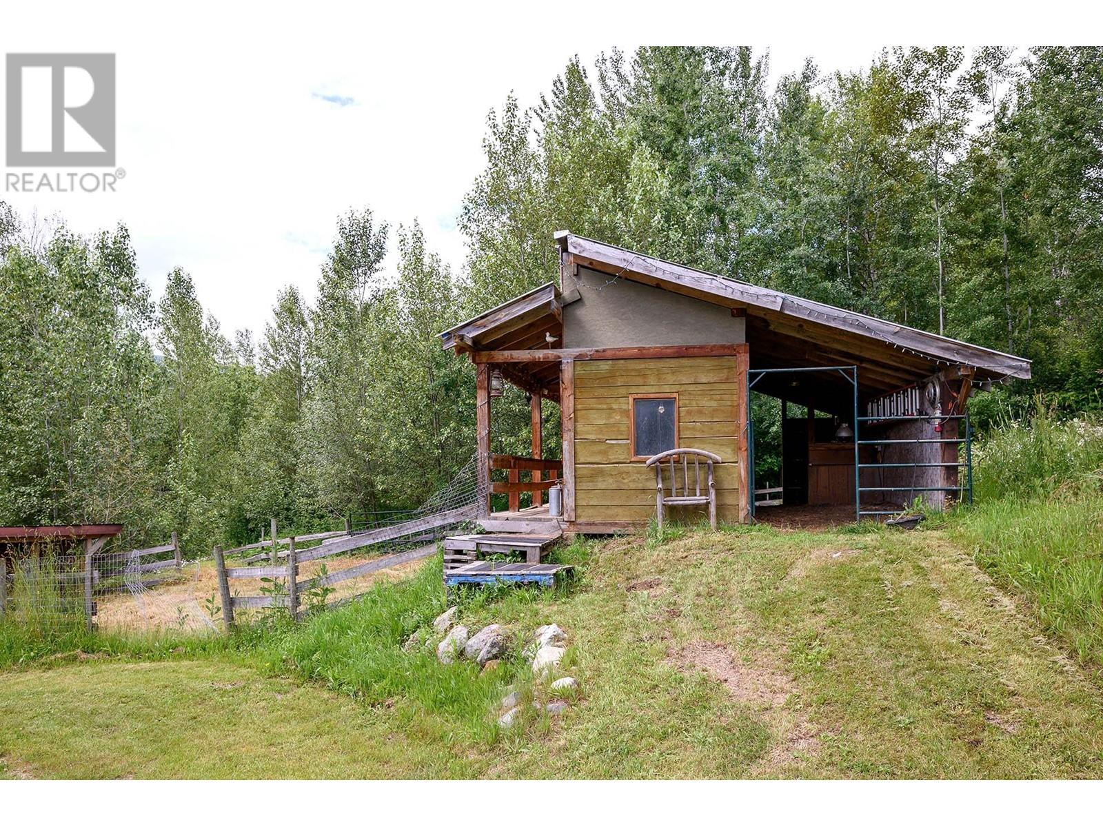 2965 Buffalo Springs Road, Barriere, British Columbia  V0E 1E0 - Photo 46 - 179606
