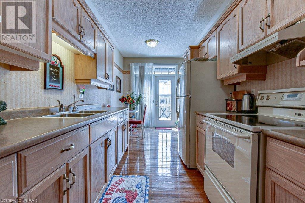#7-105 King Street Unit# 4, Tillsonburg, Ontario  N4G 5V1 - Photo 8 - 40556722
