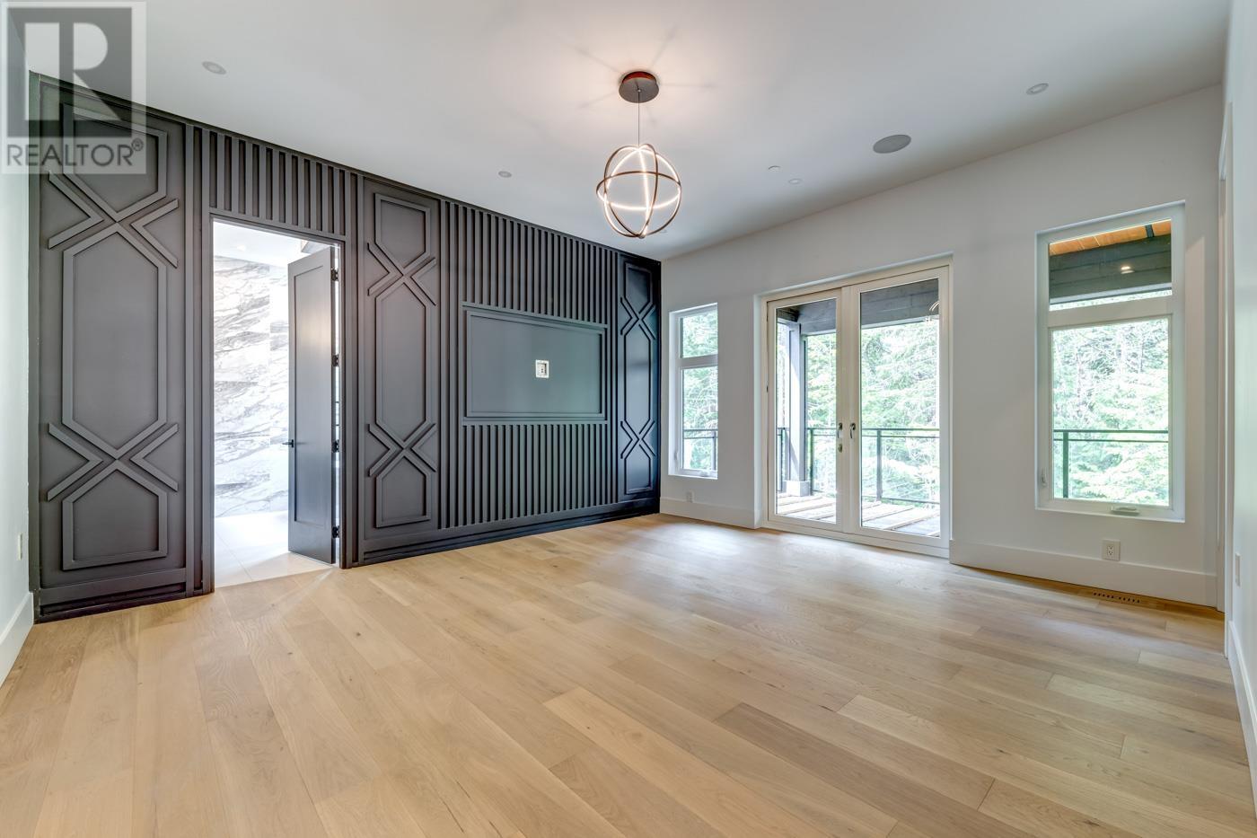 9113 Riverside Drive, Whistler, British Columbia  V8E 1M1 - Photo 11 - R2882911