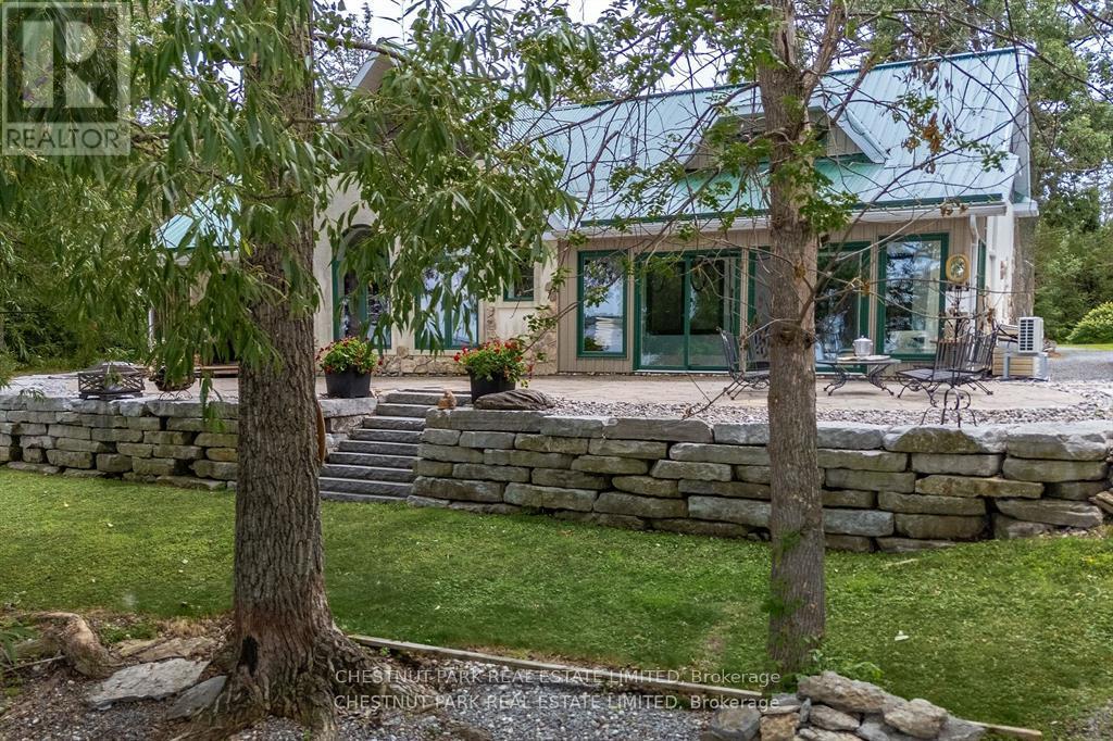 296 Green Point Lane, Prince Edward County, Ontario  K0K 2T0 - Photo 8 - X9009570