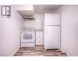 84 - 88 JOHN Street W