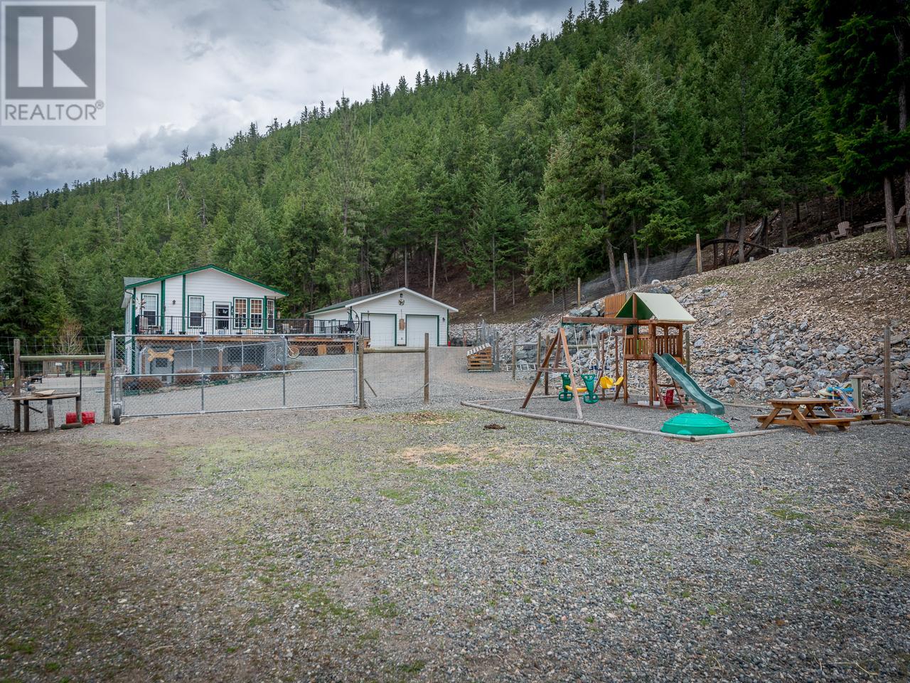 2492 Torgerson Road, Merritt, British Columbia  V1K 1R5 - Photo 22 - 179624