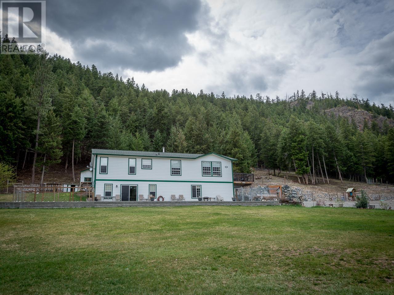 2492 Torgerson Road, Merritt, British Columbia  V1K 1R5 - Photo 31 - 179624
