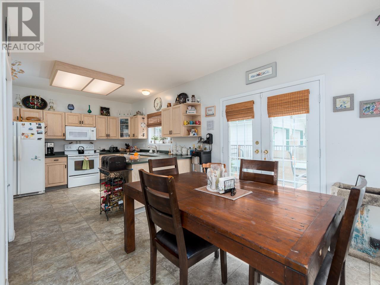 2492 Torgerson Road, Merritt, British Columbia  V1K 1R5 - Photo 4 - 179624