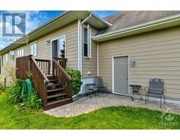 102 CHARLES HOLDEN AVENUE